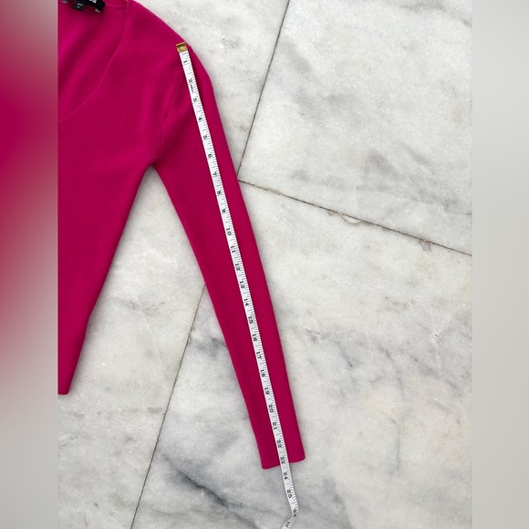 Express Sweater Pink V Neck Long Sleeve Soft Cozy Knit Fitted Womens XS - Picture 5 of 8